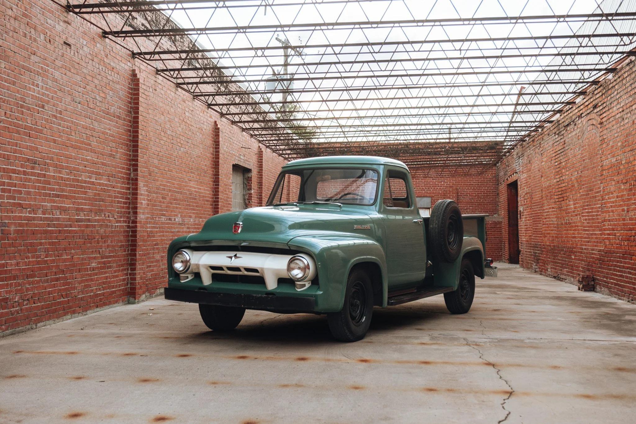 1954 Ford F-250