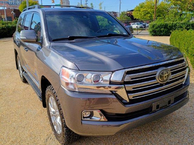 2019 Toyota Land Cruiser