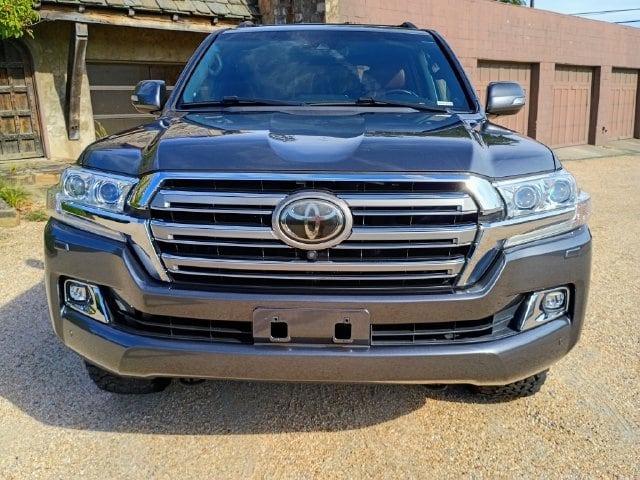 2019 Toyota Land Cruiser