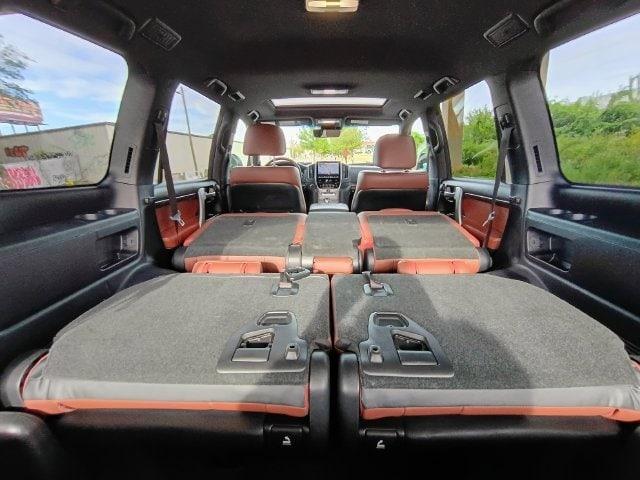 2019 Toyota Land Cruiser