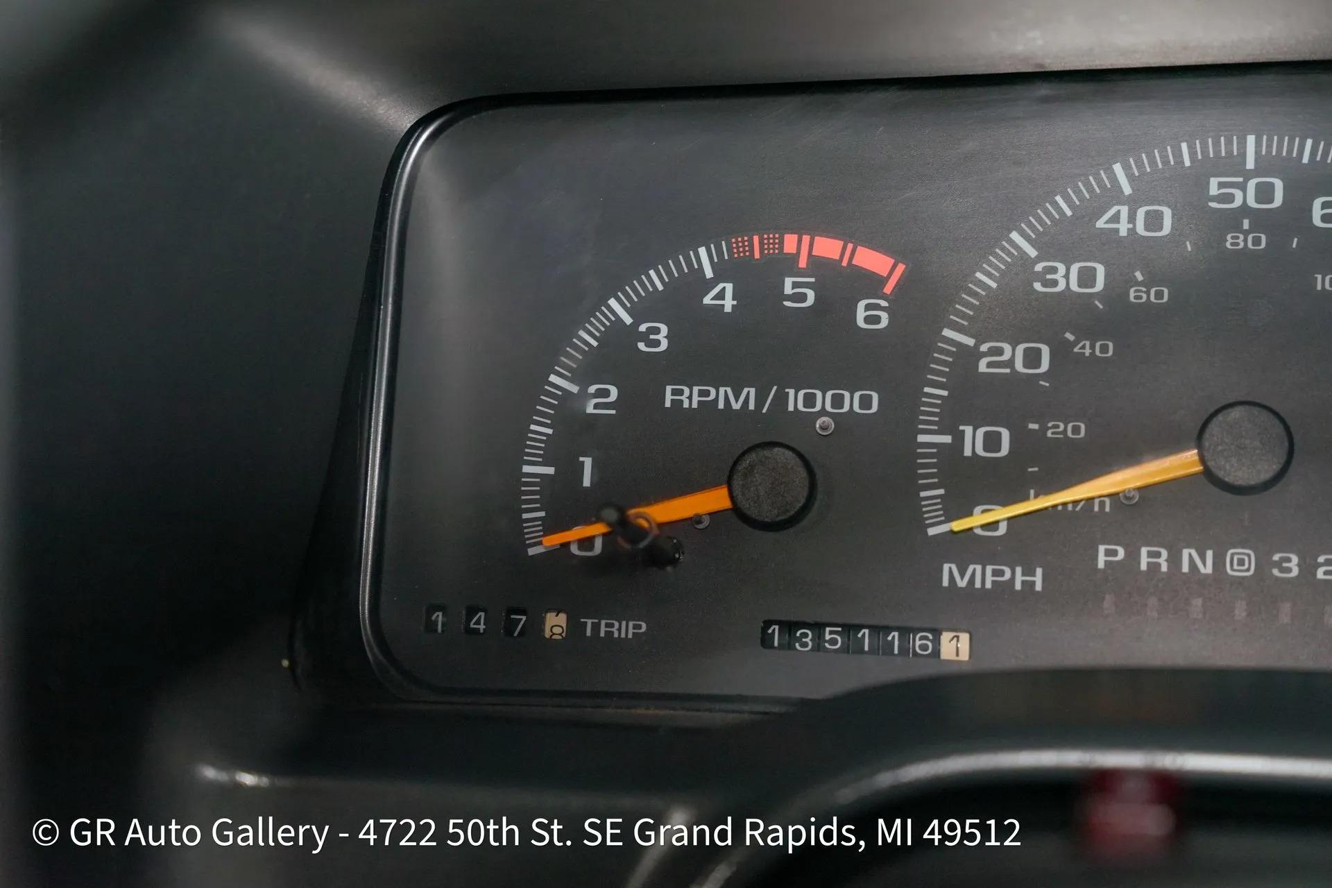 1996 Chevrolet Silverado K3500 4X4 Crew Cab