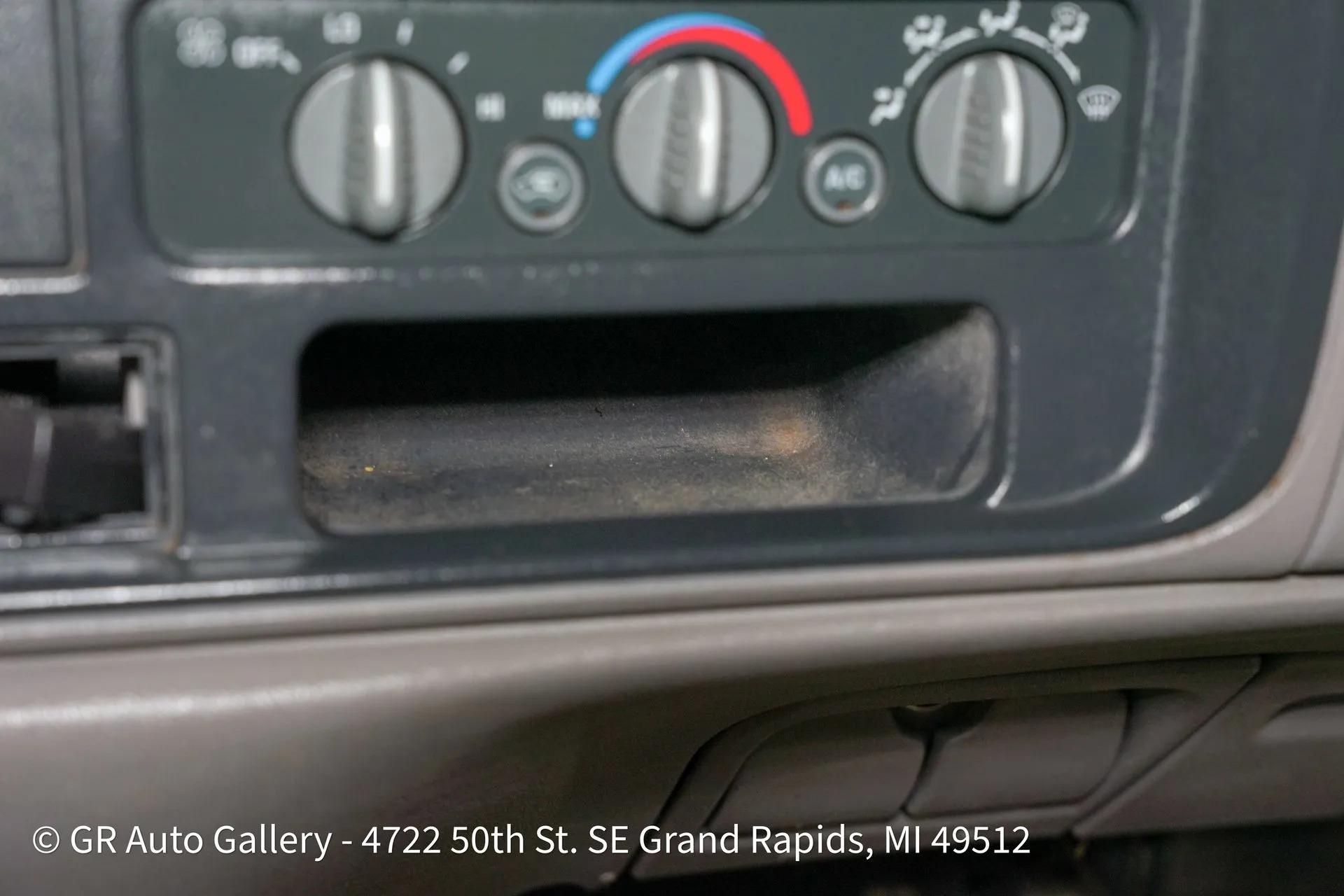 1996 Chevrolet Silverado K3500 4X4 Crew Cab