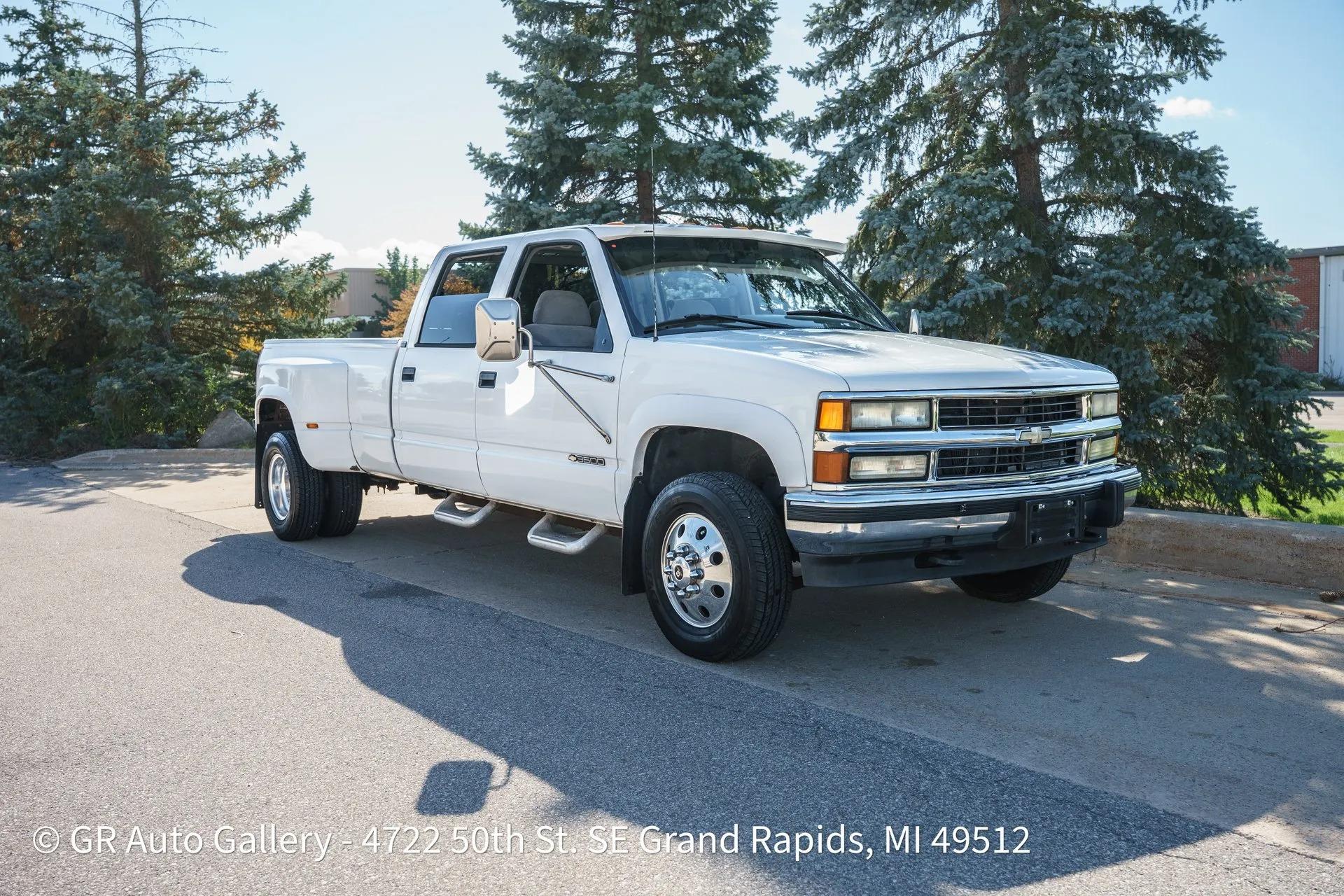 1996 Chevrolet Silverado K3500 4X4 Crew Cab