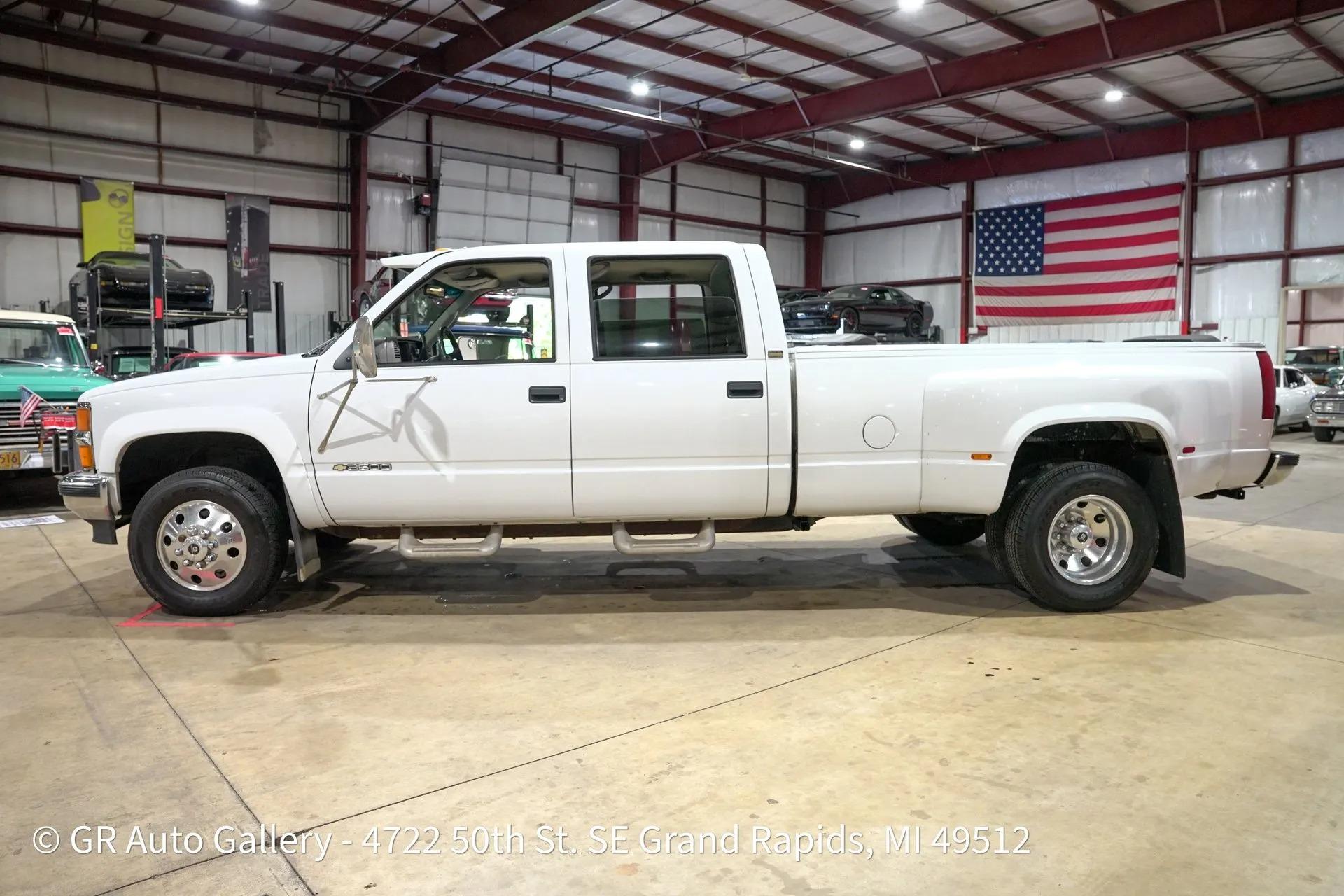 1996 Chevrolet Silverado K3500 4X4 Crew Cab - 4
