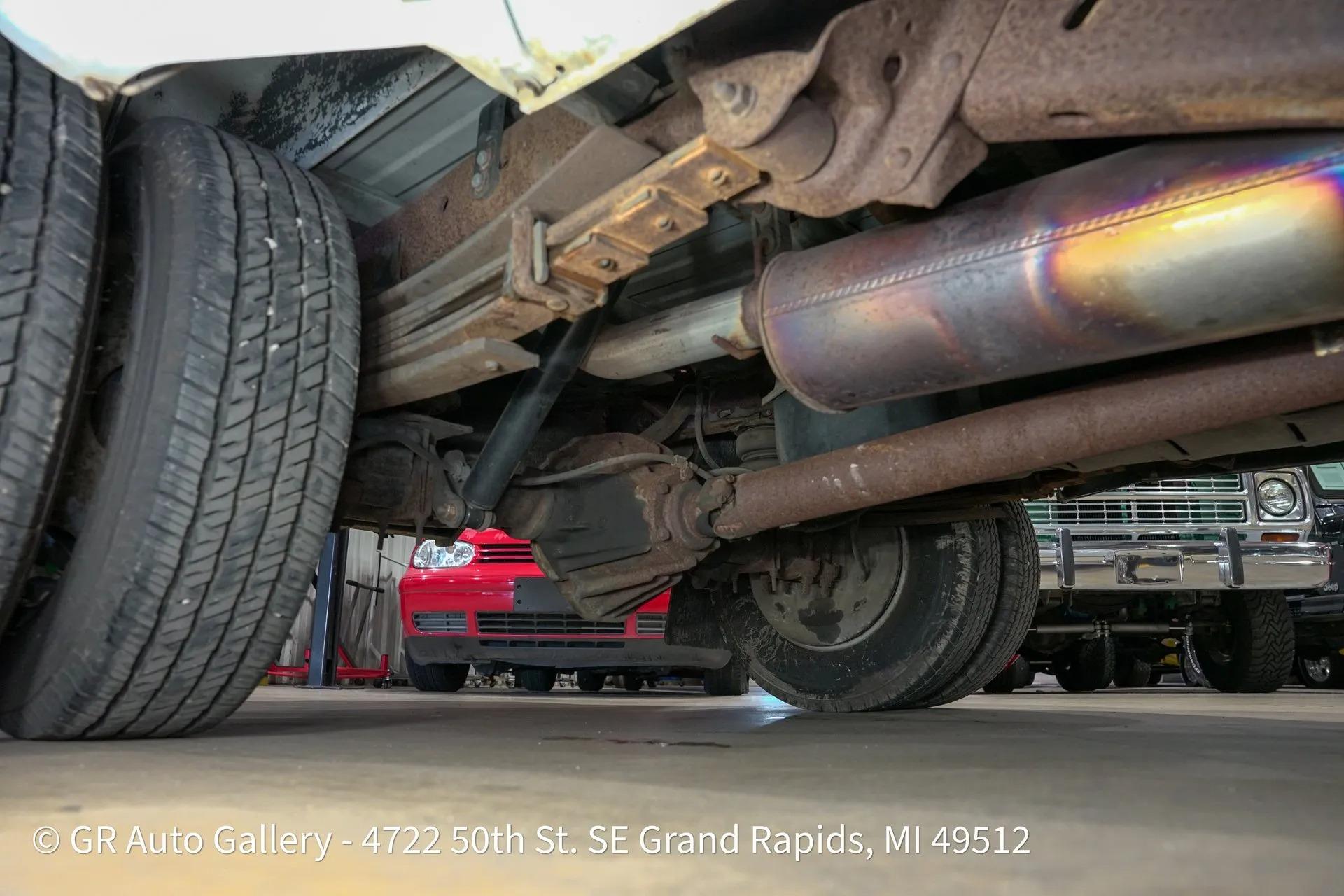 1996 Chevrolet Silverado K3500 4X4 Crew Cab