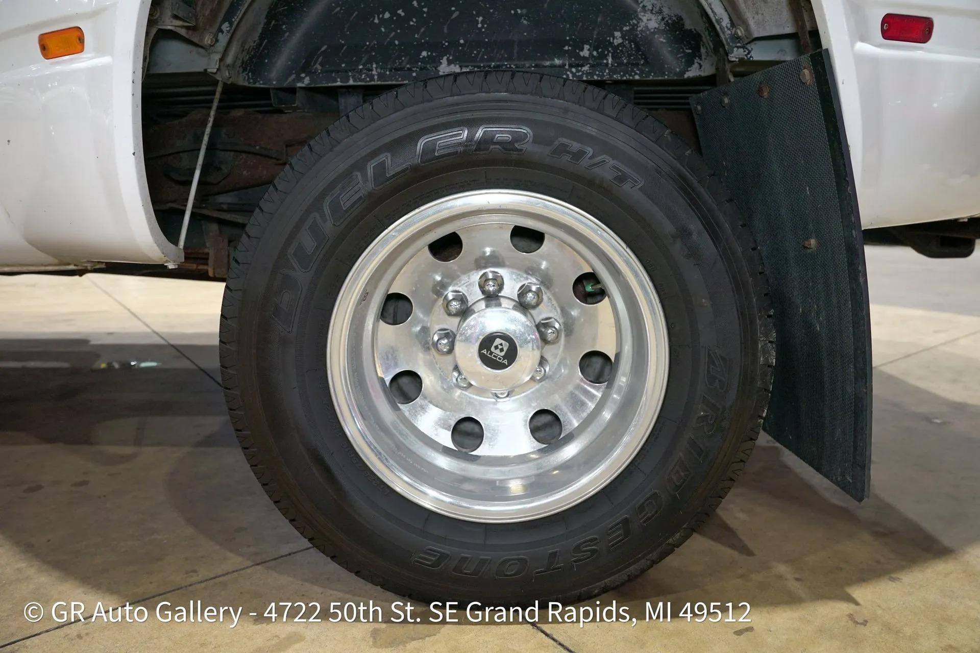 1996 Chevrolet Silverado K3500 4X4 Crew Cab