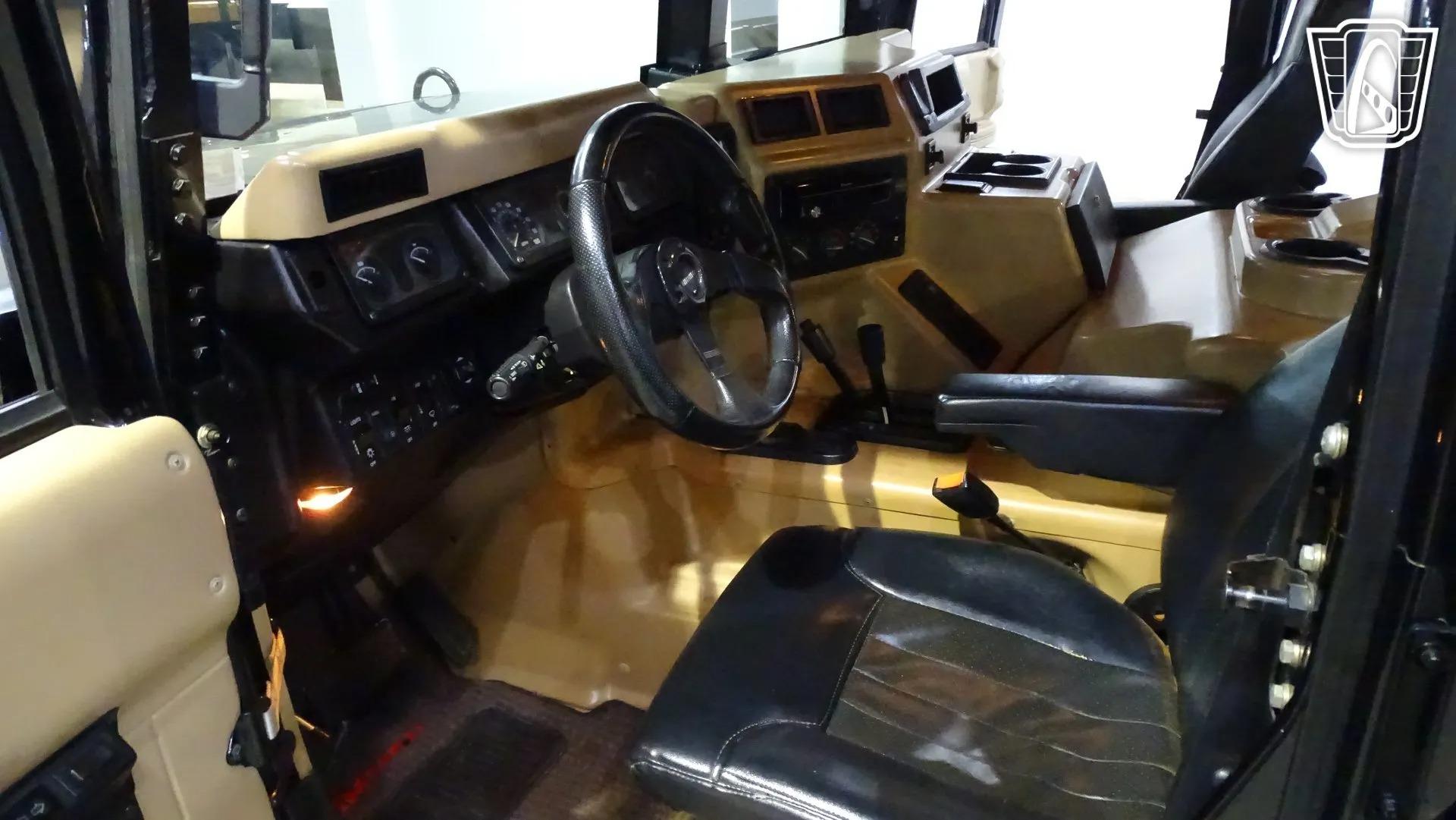 2001 Am General Hummer H1