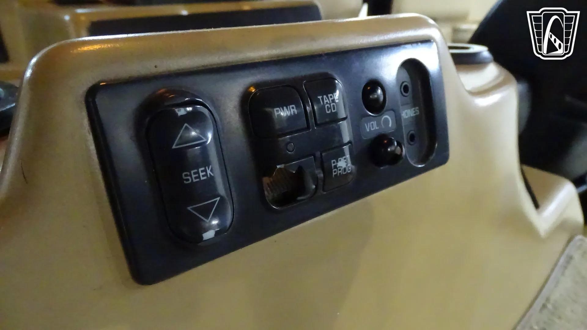 2001 Am General Hummer H1