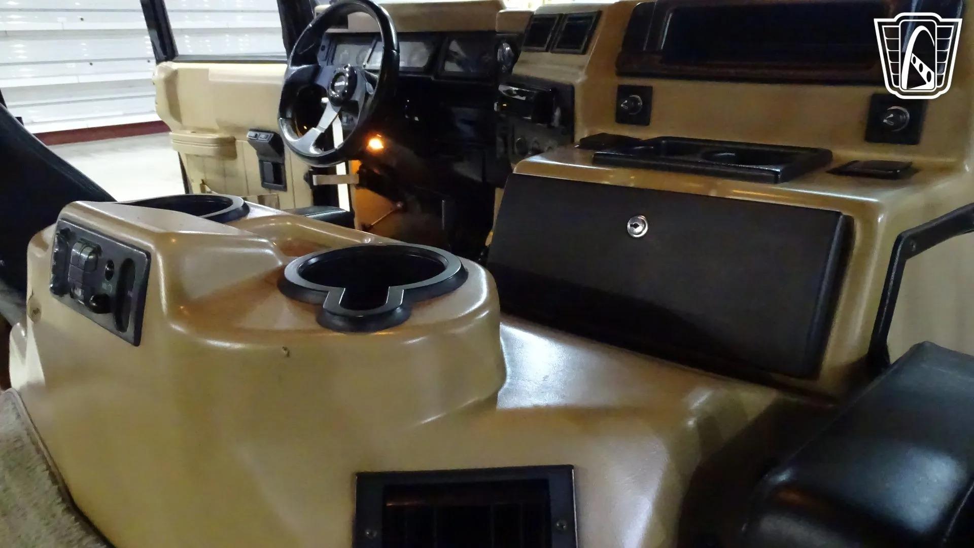 2001 Am General Hummer H1