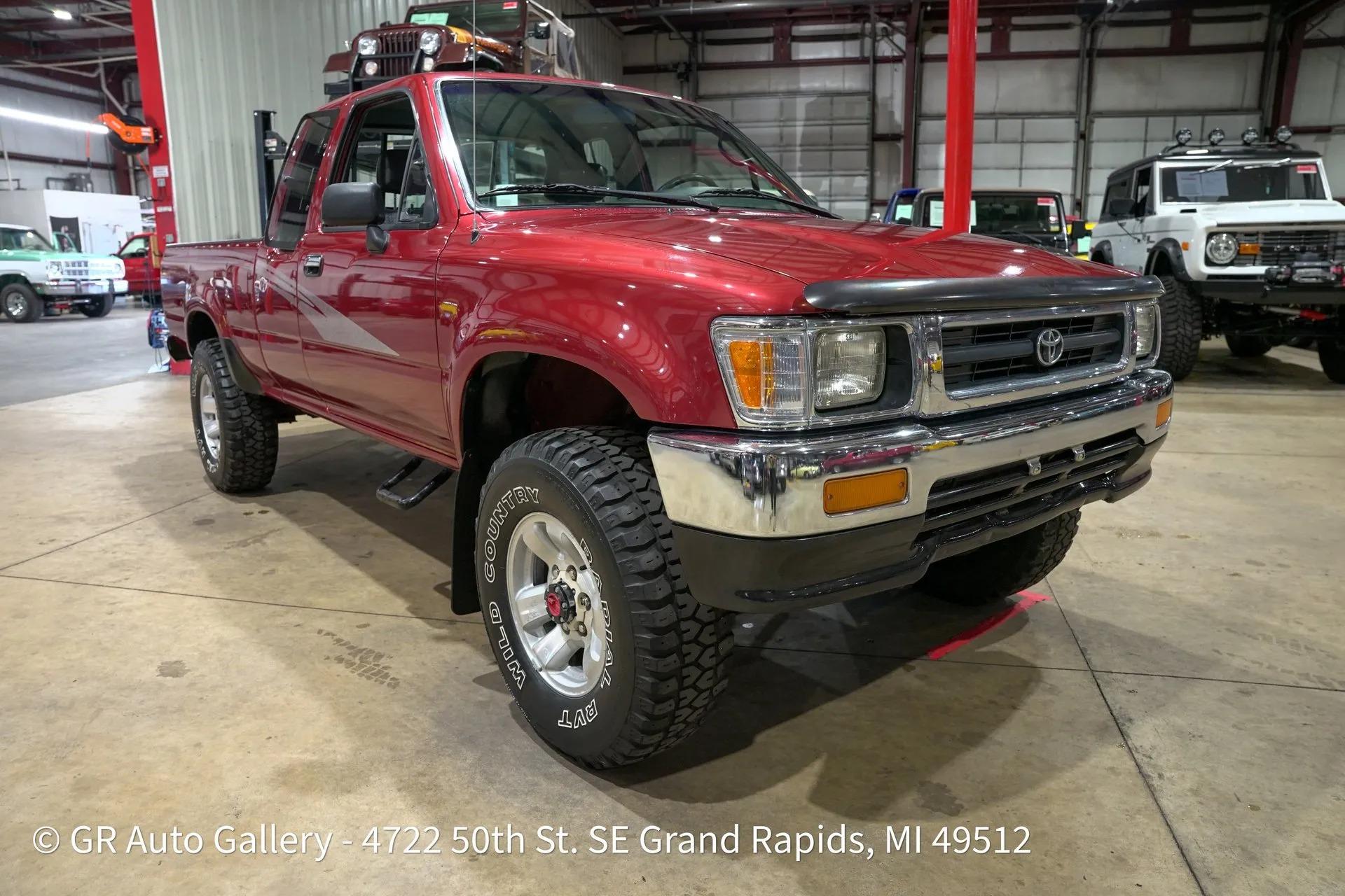 1993 Toyota Pickup Deluxe