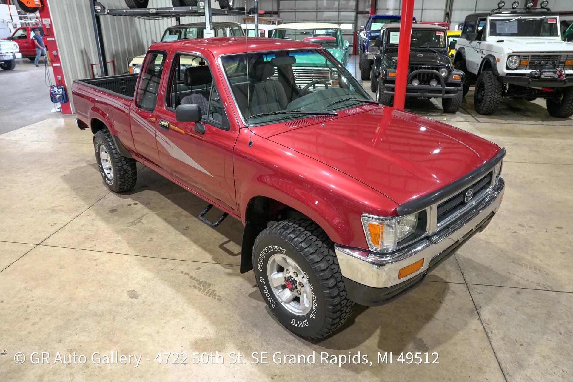 1993 Toyota Pickup Deluxe