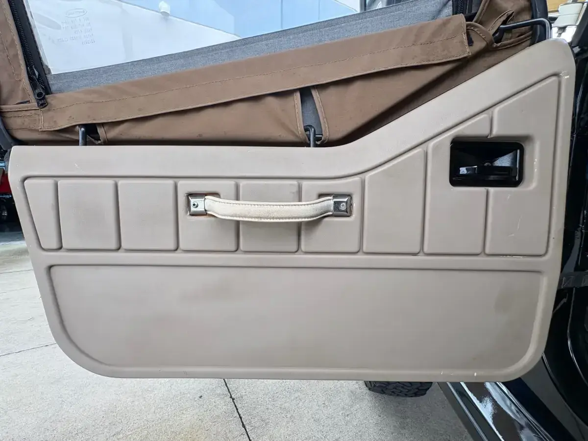 1989 Jeep Wrangler Laredo