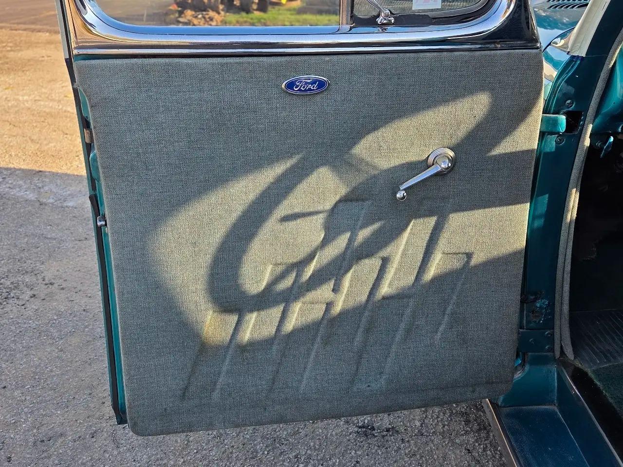 1948 Ford Custom
