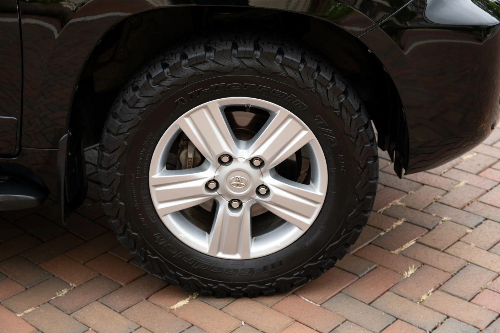 2014 Toyota Land Cruiser