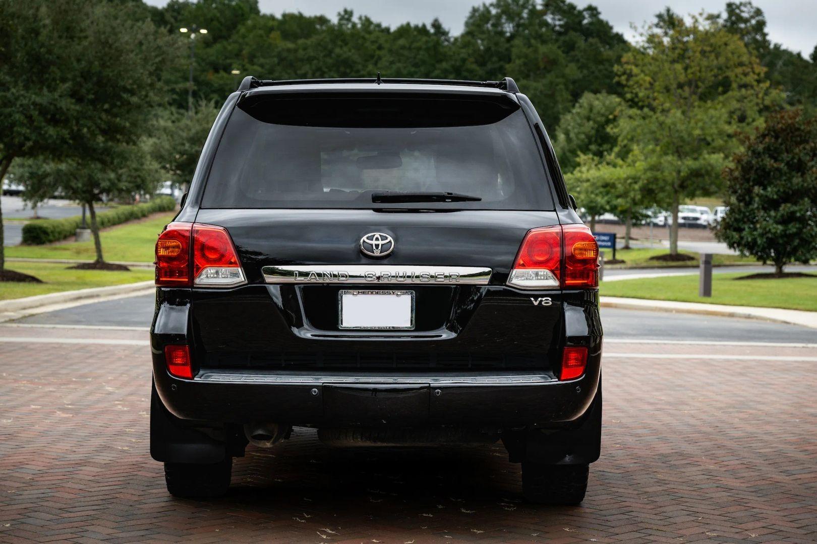 2014 Toyota Land Cruiser