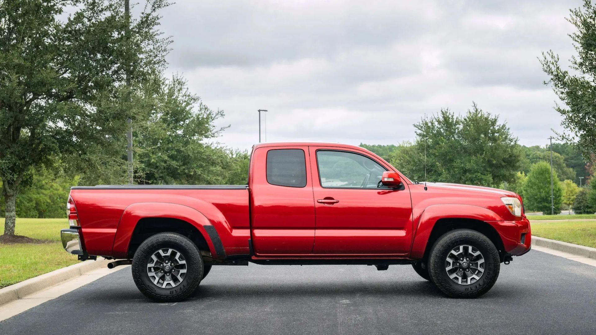 2015 Toyota Tacoma - 4