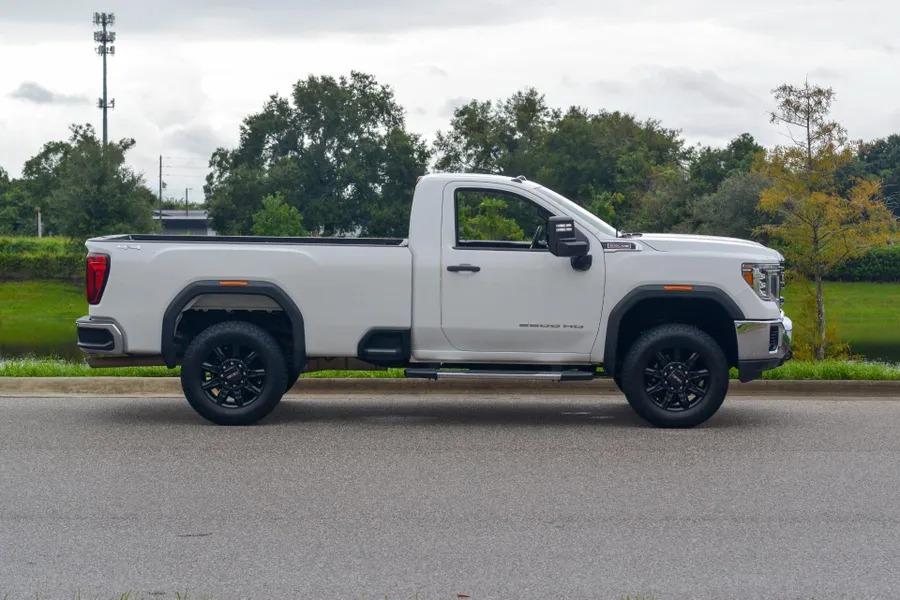 2022 GMC Sierra 2500 Pro