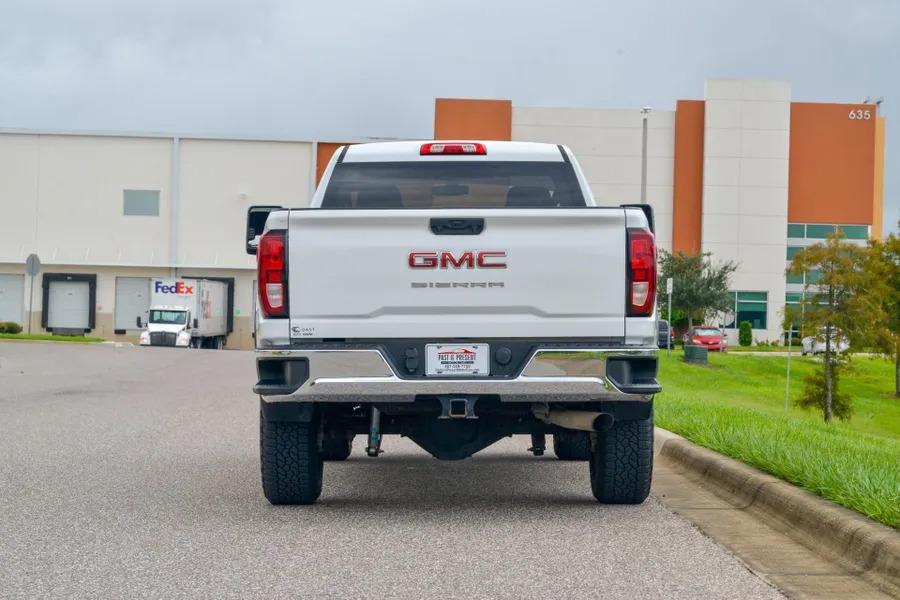 2022 GMC Sierra 2500 Pro