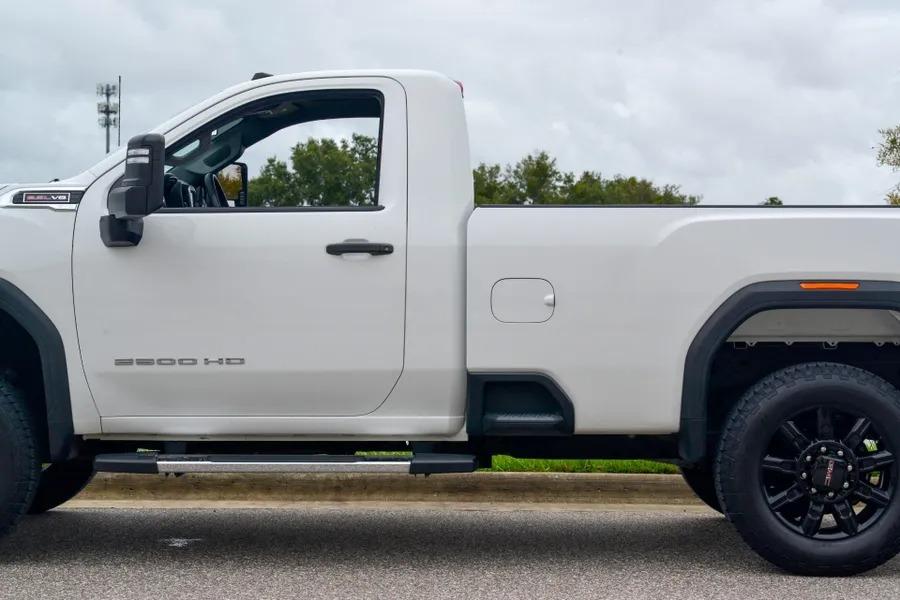 2022 GMC Sierra 2500 Pro