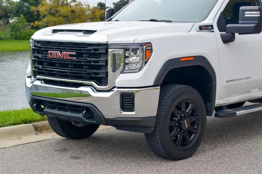 2022 GMC Sierra 2500 Pro