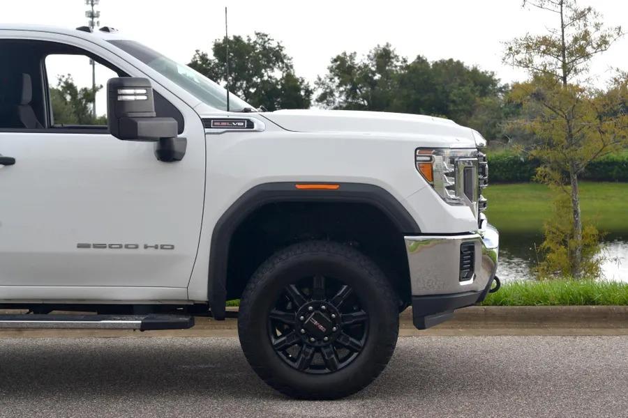 2022 GMC Sierra 2500 Pro
