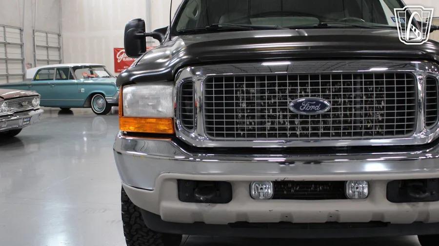 2001 Ford Excursion Eddie Bauer