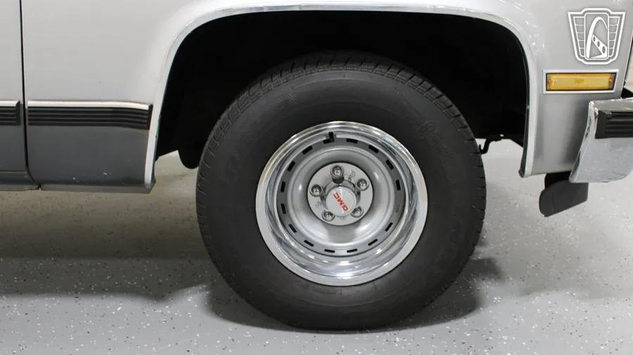 1990 GMC Suburban