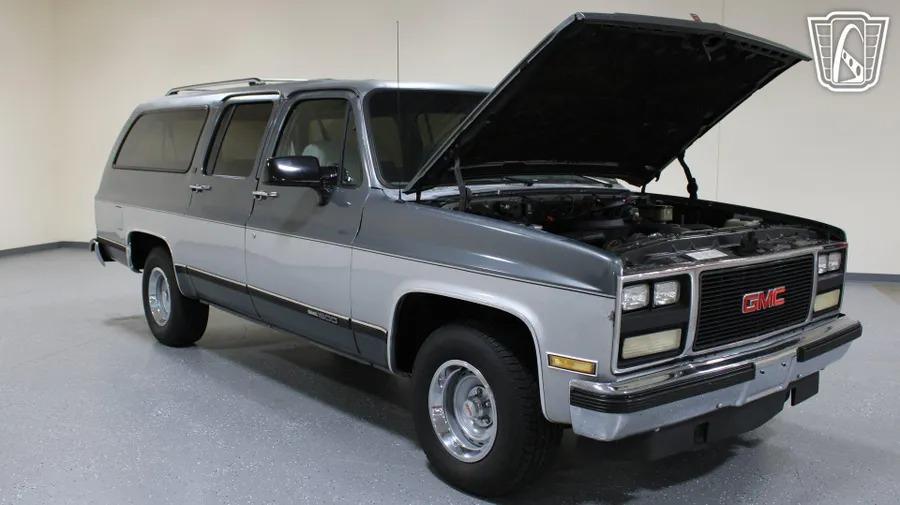 1990 GMC Suburban