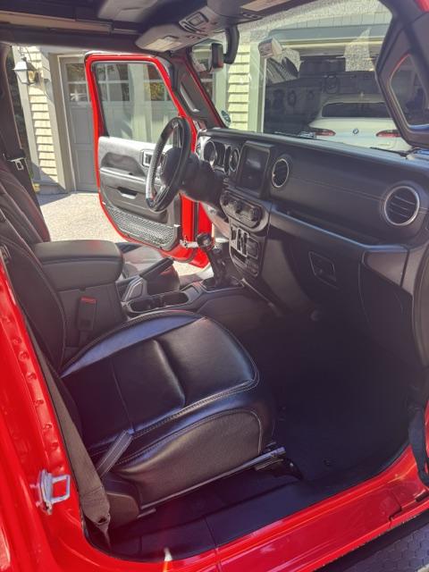 2019 Jeep Wrangler Sahara