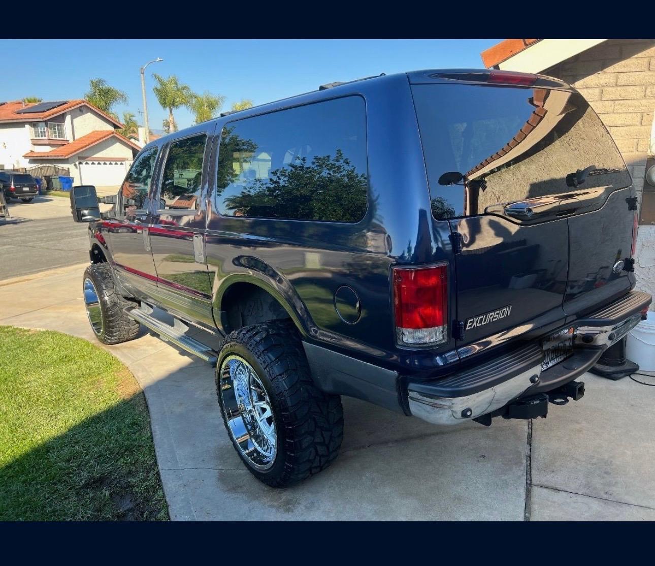 2005 Ford Excursion Limited - 5