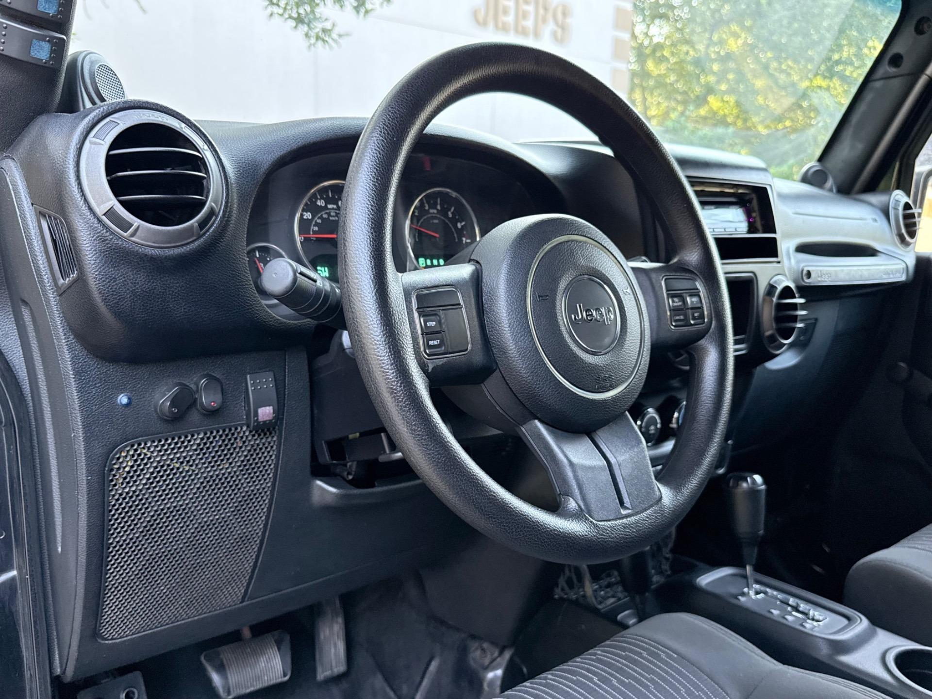 2012 Jeep Wrangler Unlimited Sport