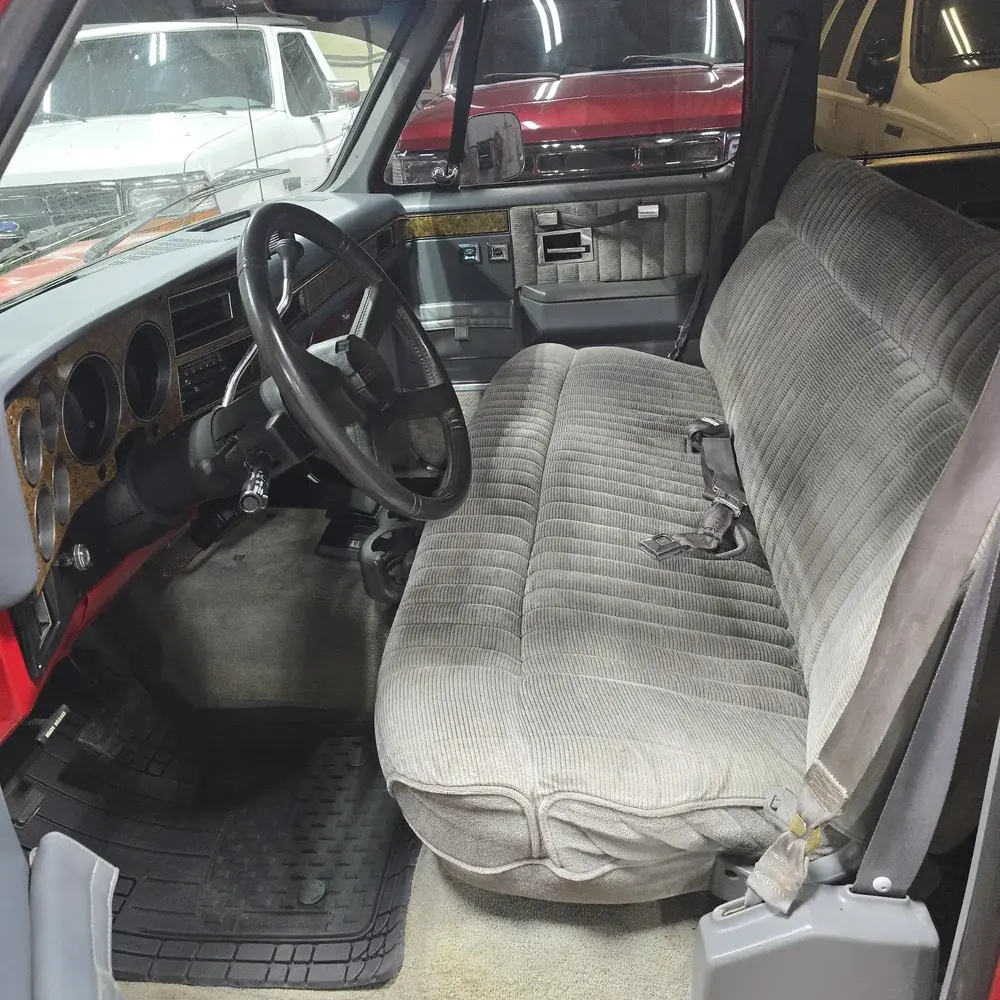 1989 Chevrolet Suburban 2500
