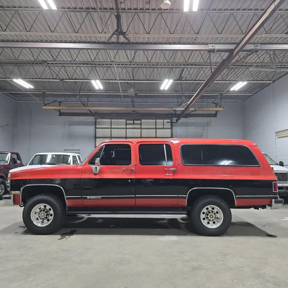 1989 Chevrolet Suburban 2500 - 2