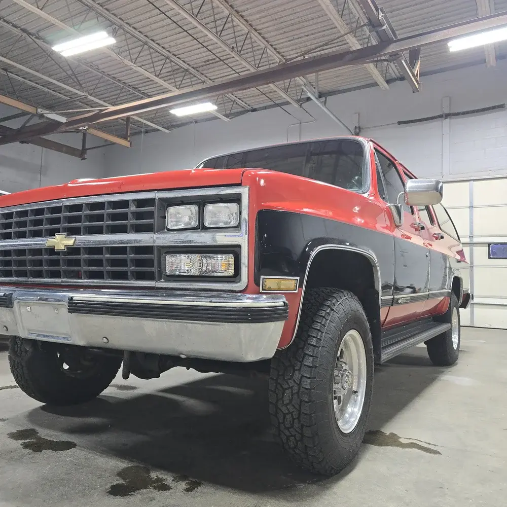 1989 Chevrolet Suburban 2500 - 4