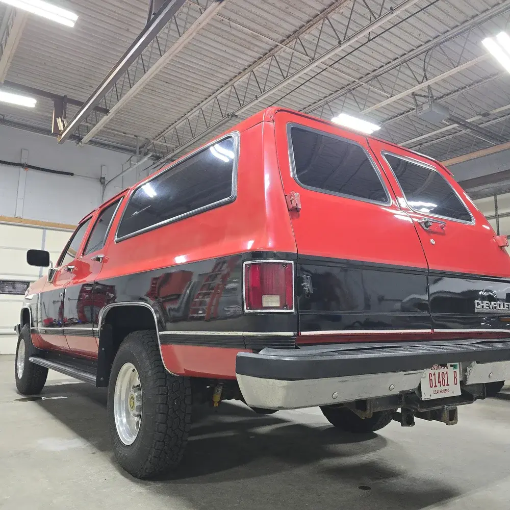 1989 Chevrolet Suburban 2500