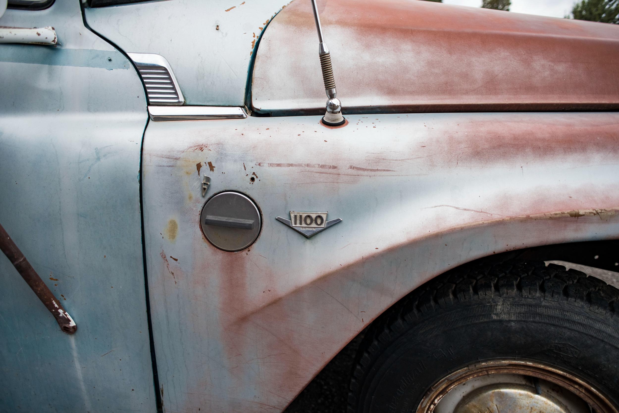 1966 International Travelall 4WD C1100