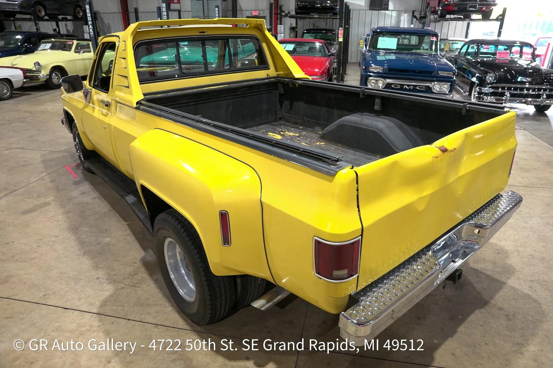 1982 GMC C2500 Classic