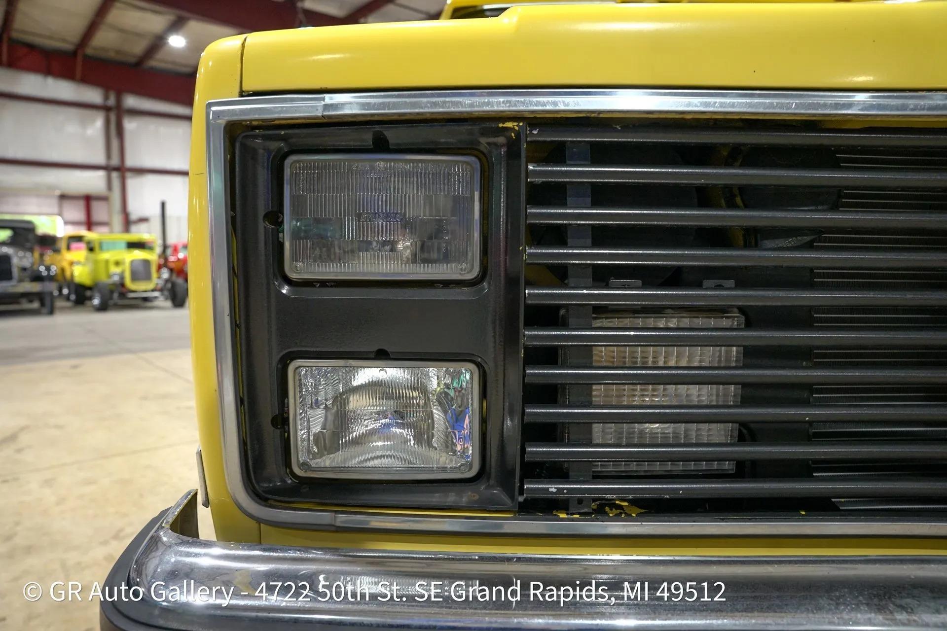 1982 GMC C2500 Classic