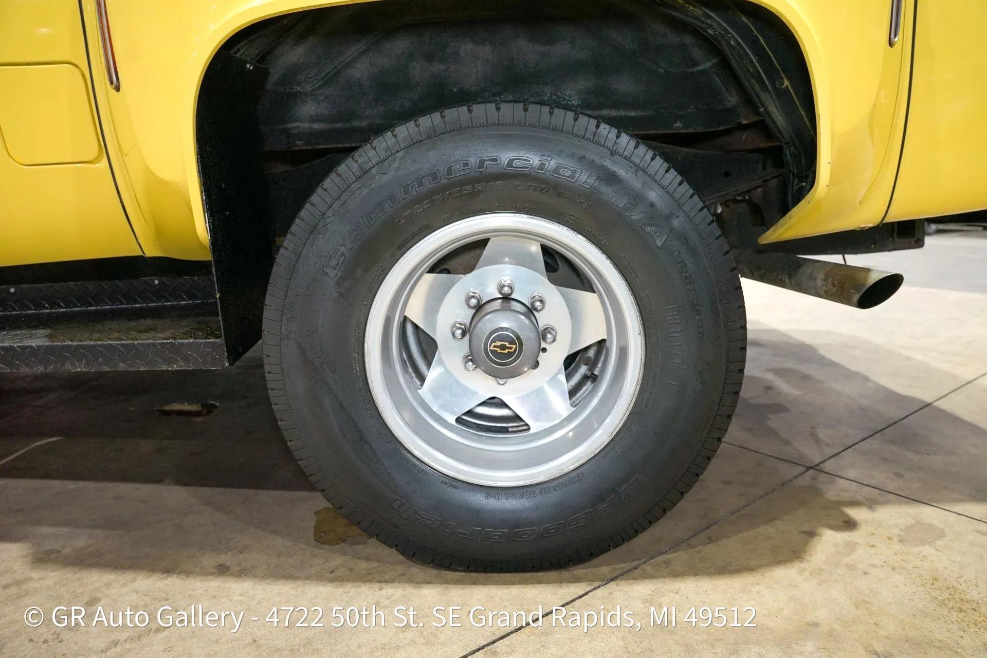 1982 GMC C2500 Classic