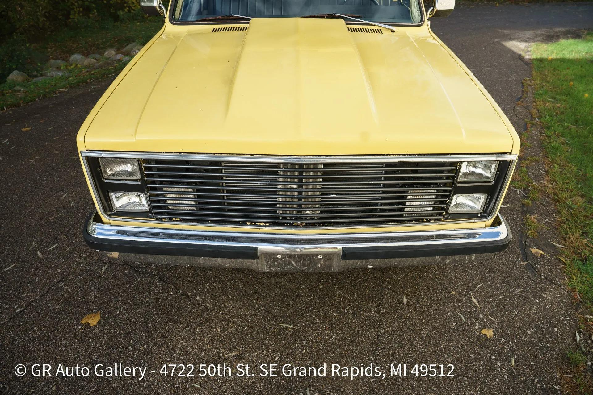 1982 GMC C2500 Classic