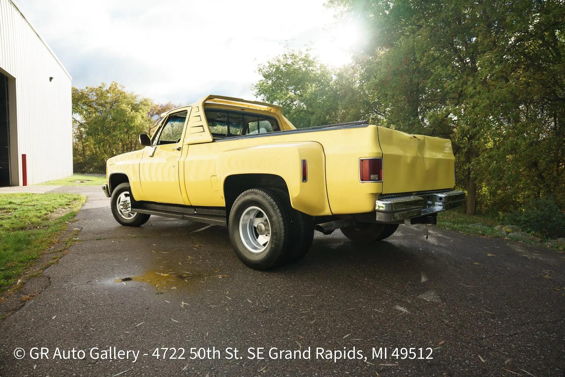 1982 GMC C2500 Classic