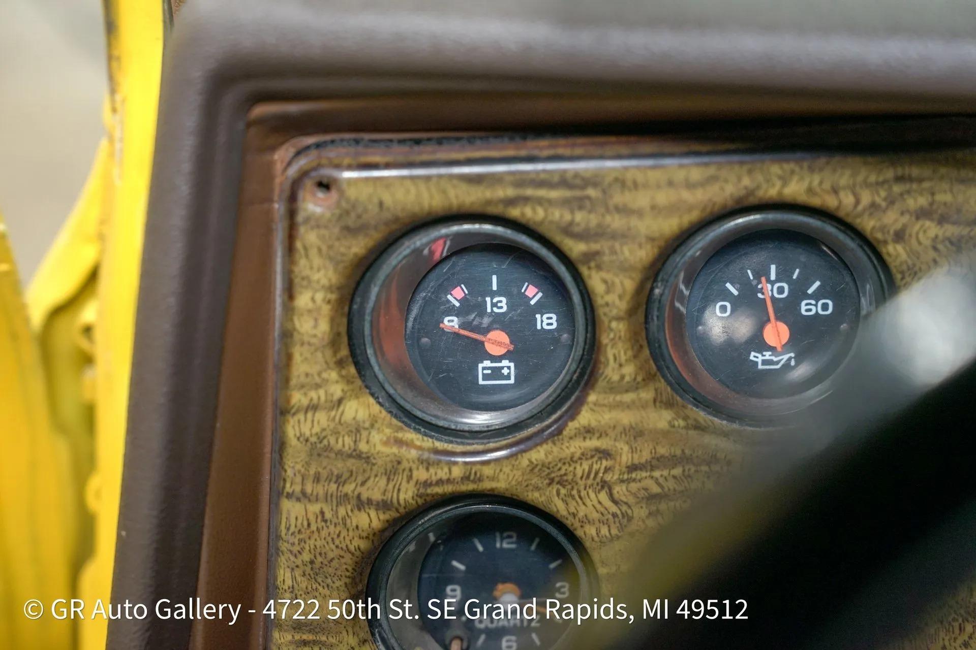 1982 GMC C2500 Classic