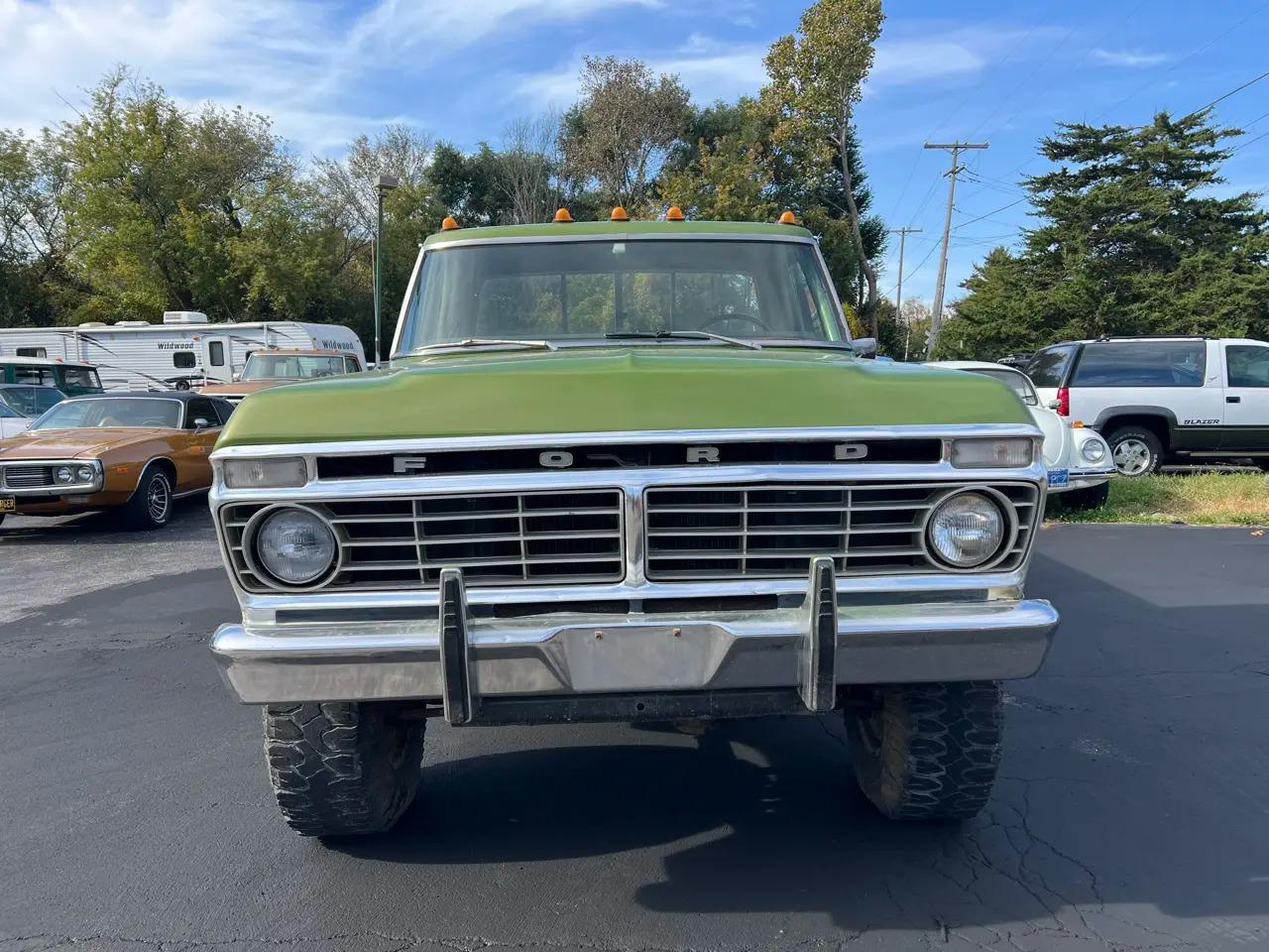 1973 Ford F-250 Ranger - 2