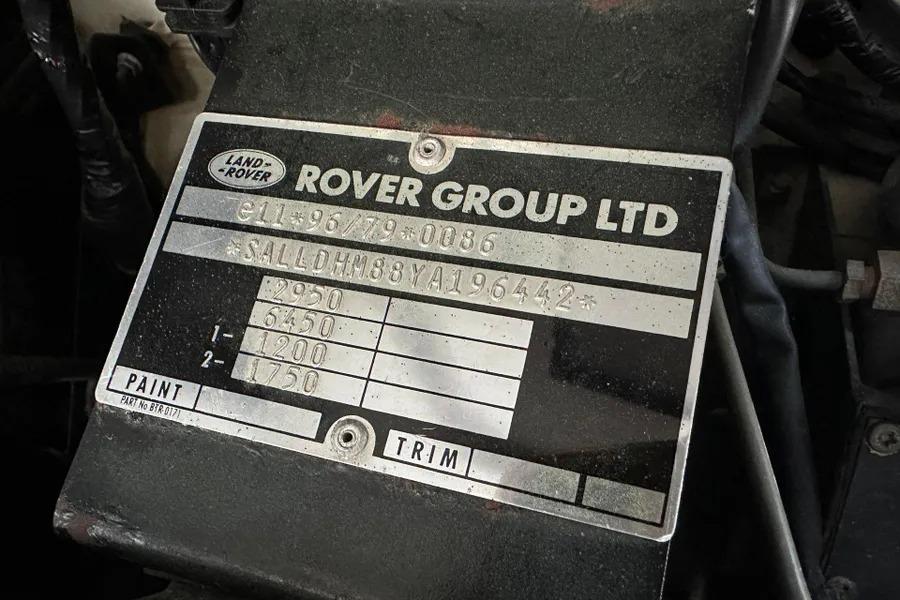 2000 Land Rover Defender 110