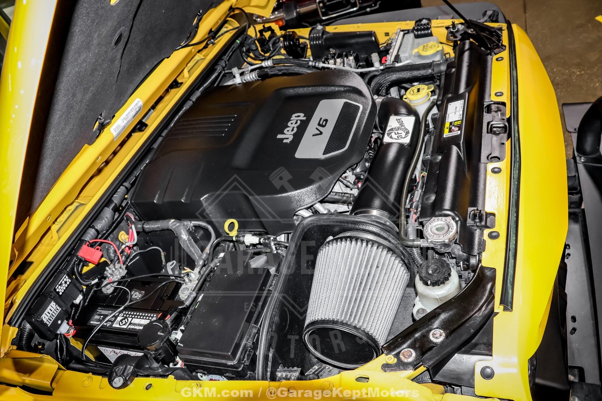 2015 Jeep Wrangler Unlimited Altitude