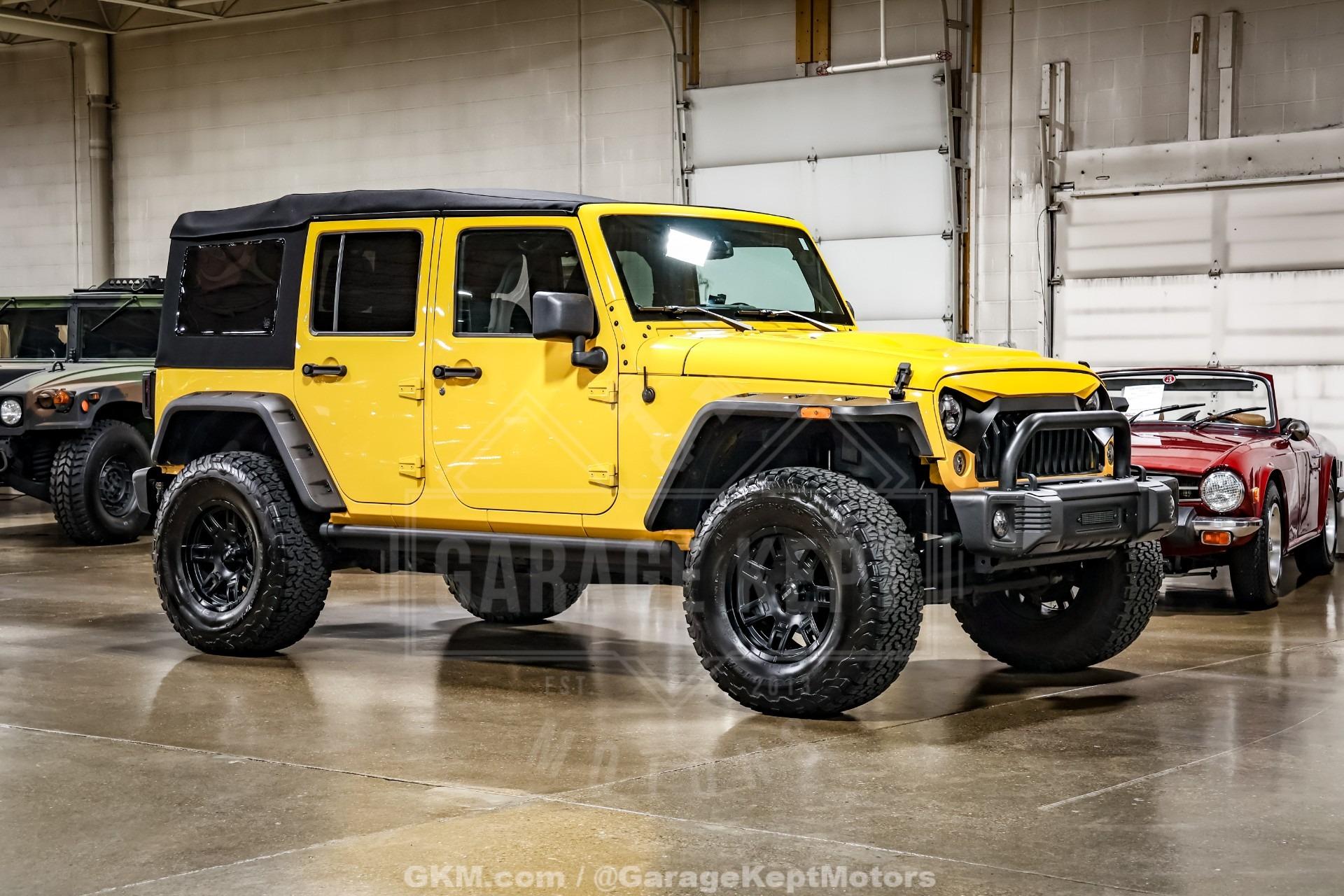 2015 Jeep Wrangler Unlimited Altitude - 2