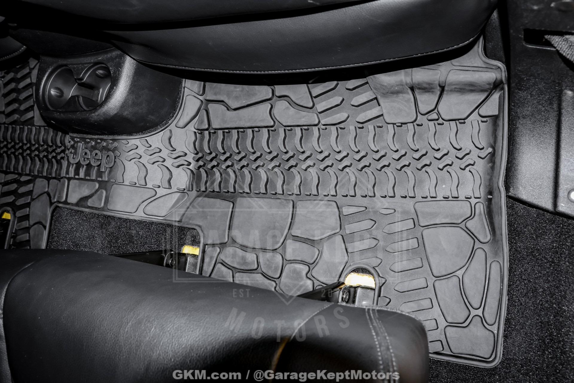 2015 Jeep Wrangler Unlimited Altitude