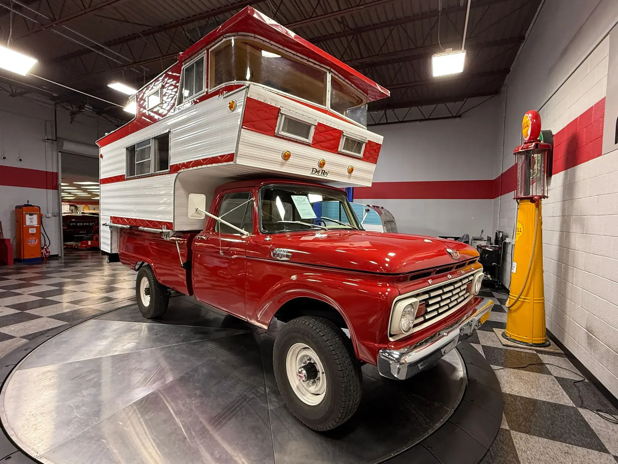 1963 Ford F250 Pickup & Camper - 2