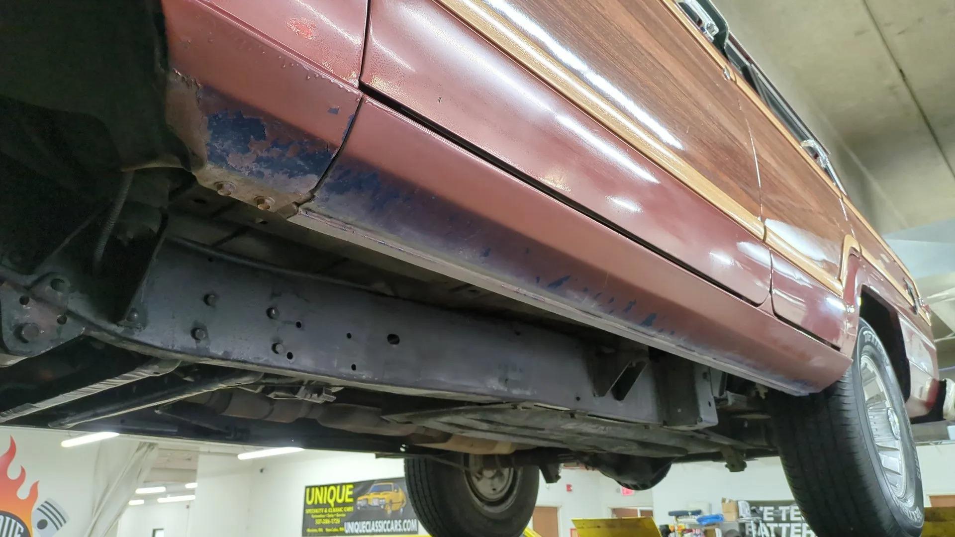 1984 Jeep Grand Wagoneer