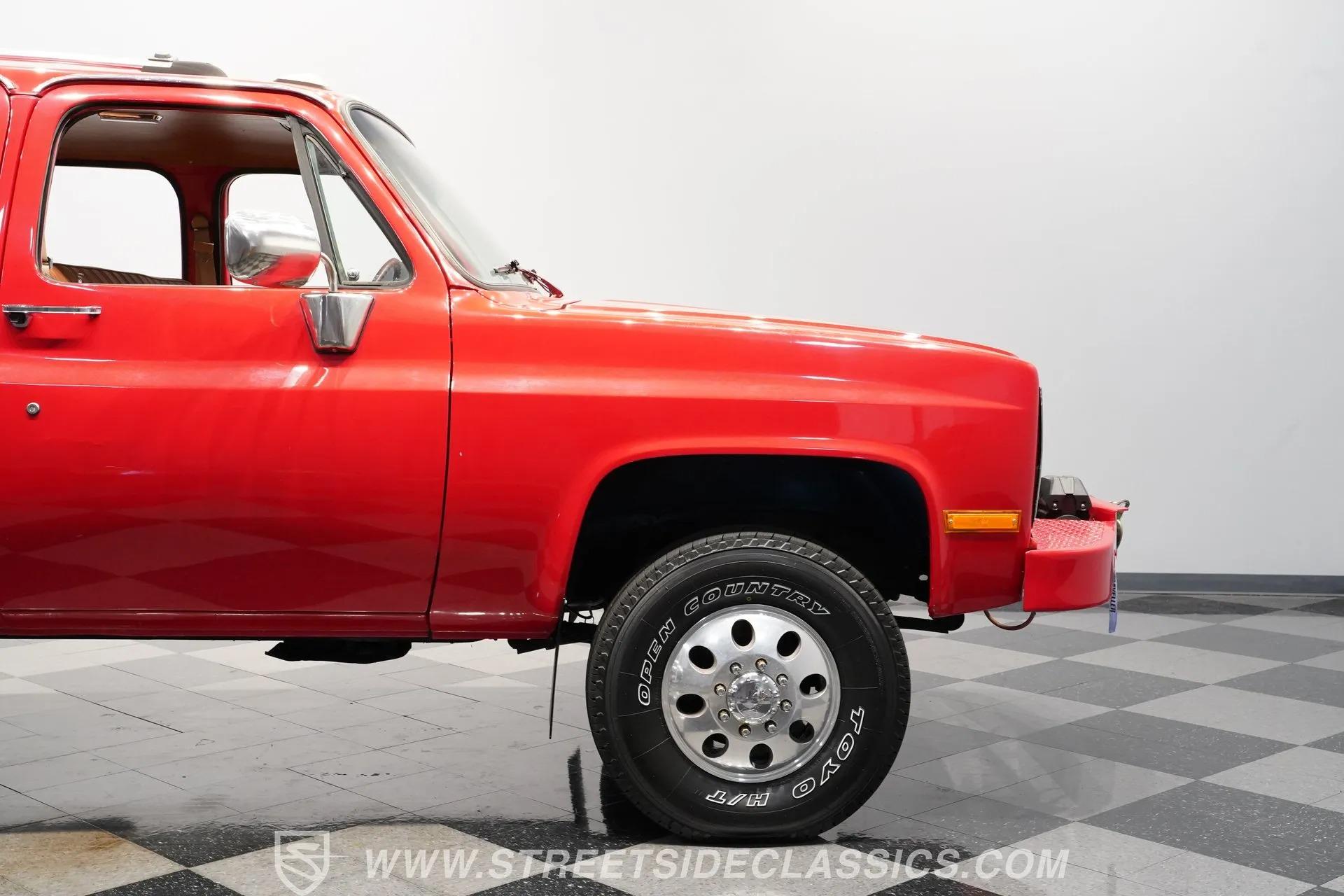 1990 Chevrolet K3500 Custom Deluxe